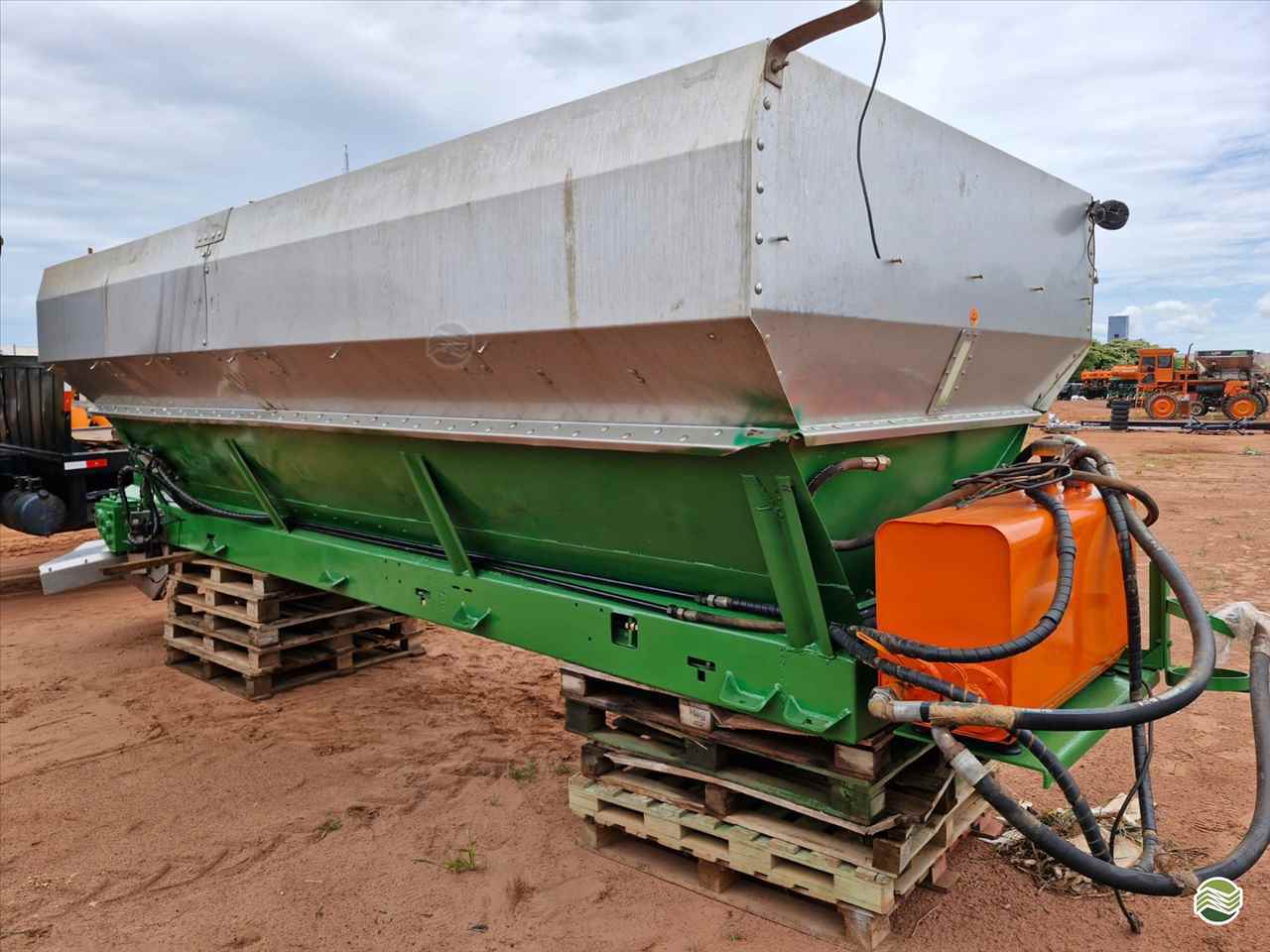 IMPLEMENTOS AGRICOLAS DISTRIBUIDOR DISTRIBUIDOR 24000 Pró Campo Concessionária Stara - Rondonópolis RONDONOPOLIS MATO GROSSO MT